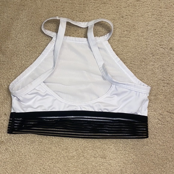 VS Halter Top Sports Bra - Picture 2 of 6